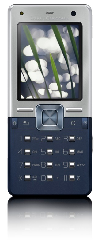 Illustration for article titled Sony Ericsson T650 Packs 3G, 3.2MP Camera Into a Slim Candybar